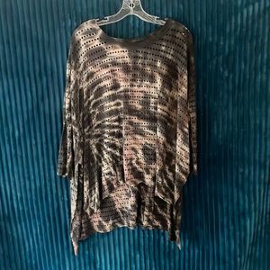 Hard Tail oversized 3/4 sleeve Raglan Top